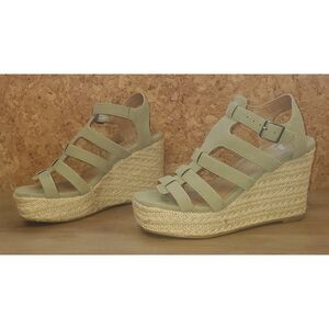Report | Spring Summer | Wedge Sandal | Olive Green | Women’s Heels Size 6 1/2